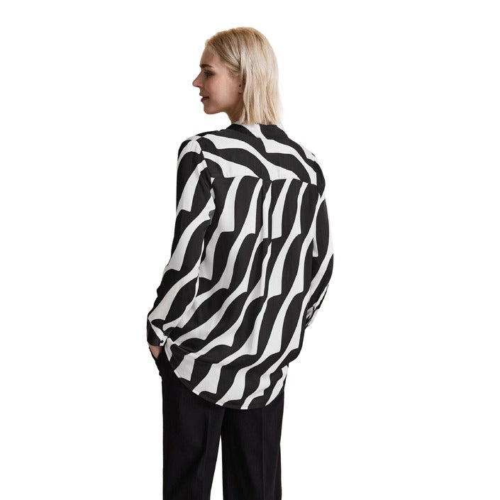 Street One Bloes Dames