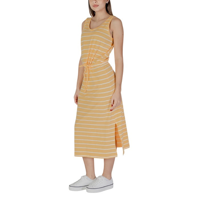 B.young Jurk Dames