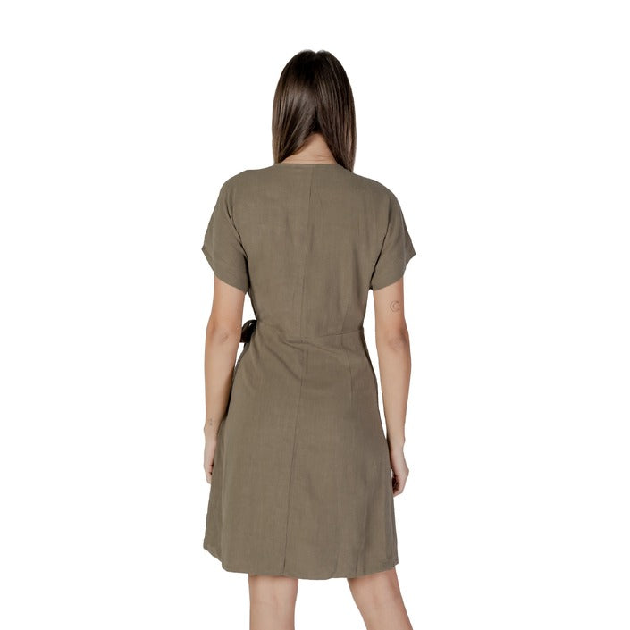 B.young Jurk Dames
