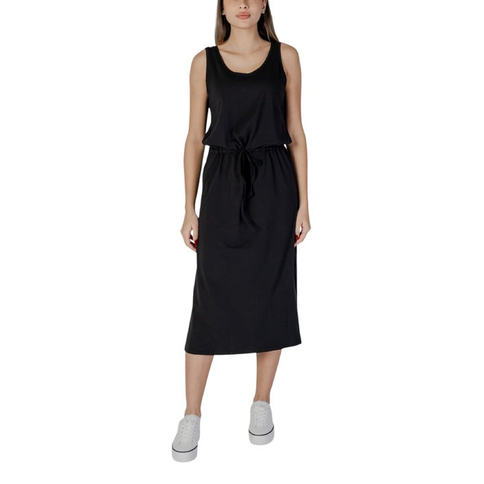 B.young Jurk Dames