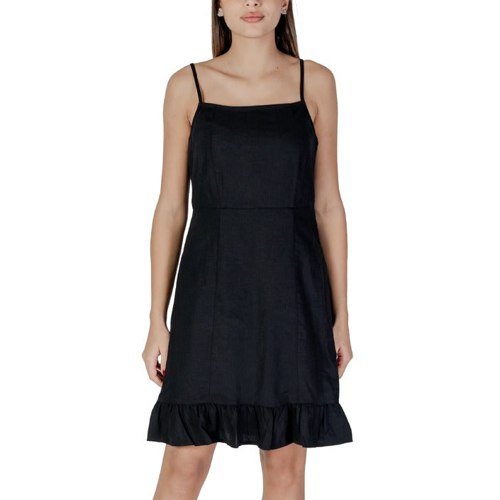 B.young Jurk Dames