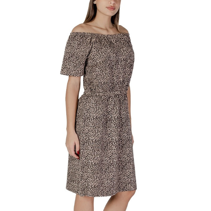 B.young Jurk Dames
