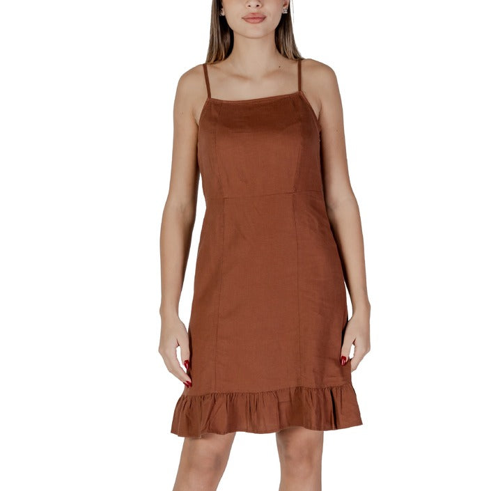 B.young Jurk Dames