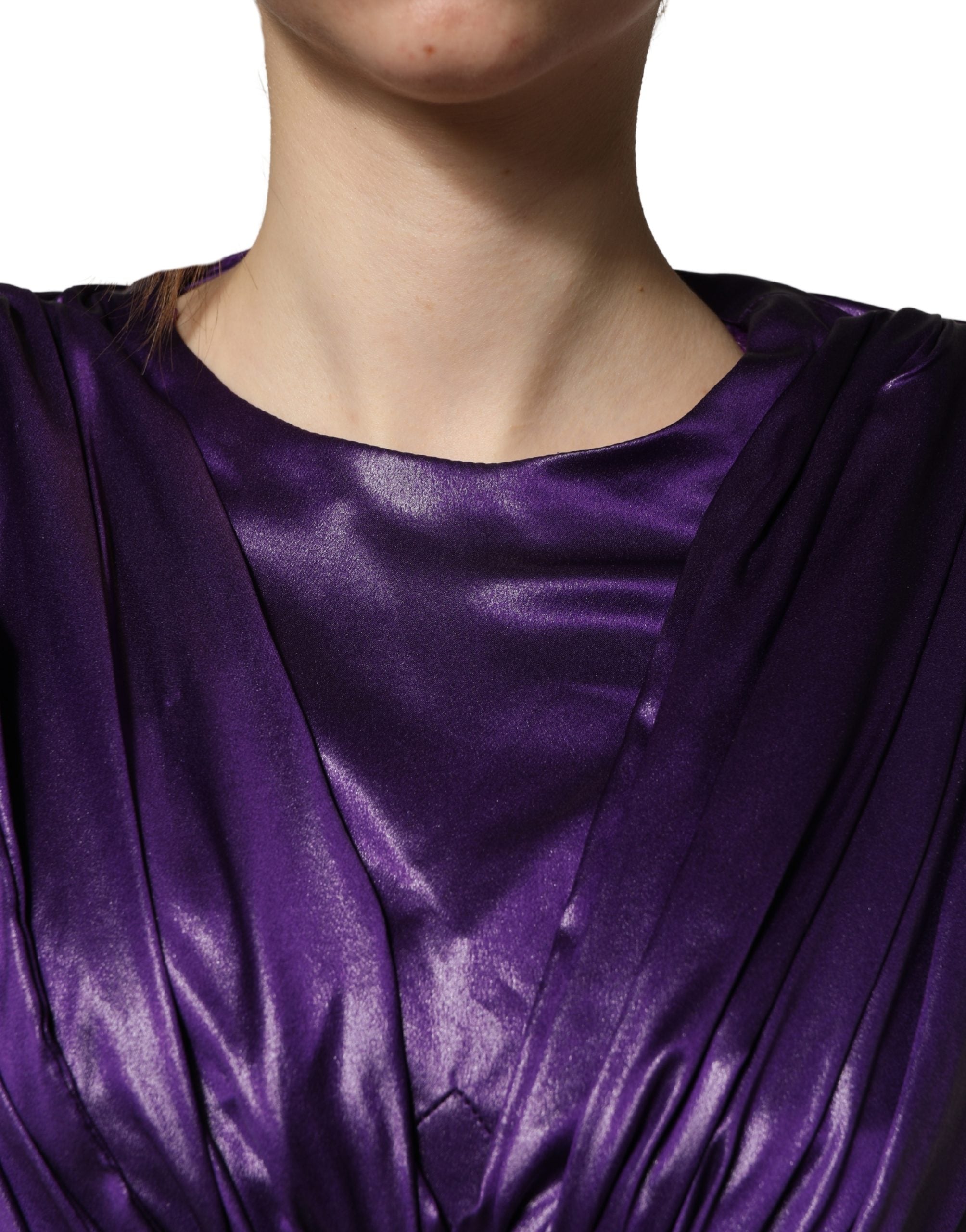 Metallic Paarse Mini Jurk Met Lange Mouwen En Uitsneden