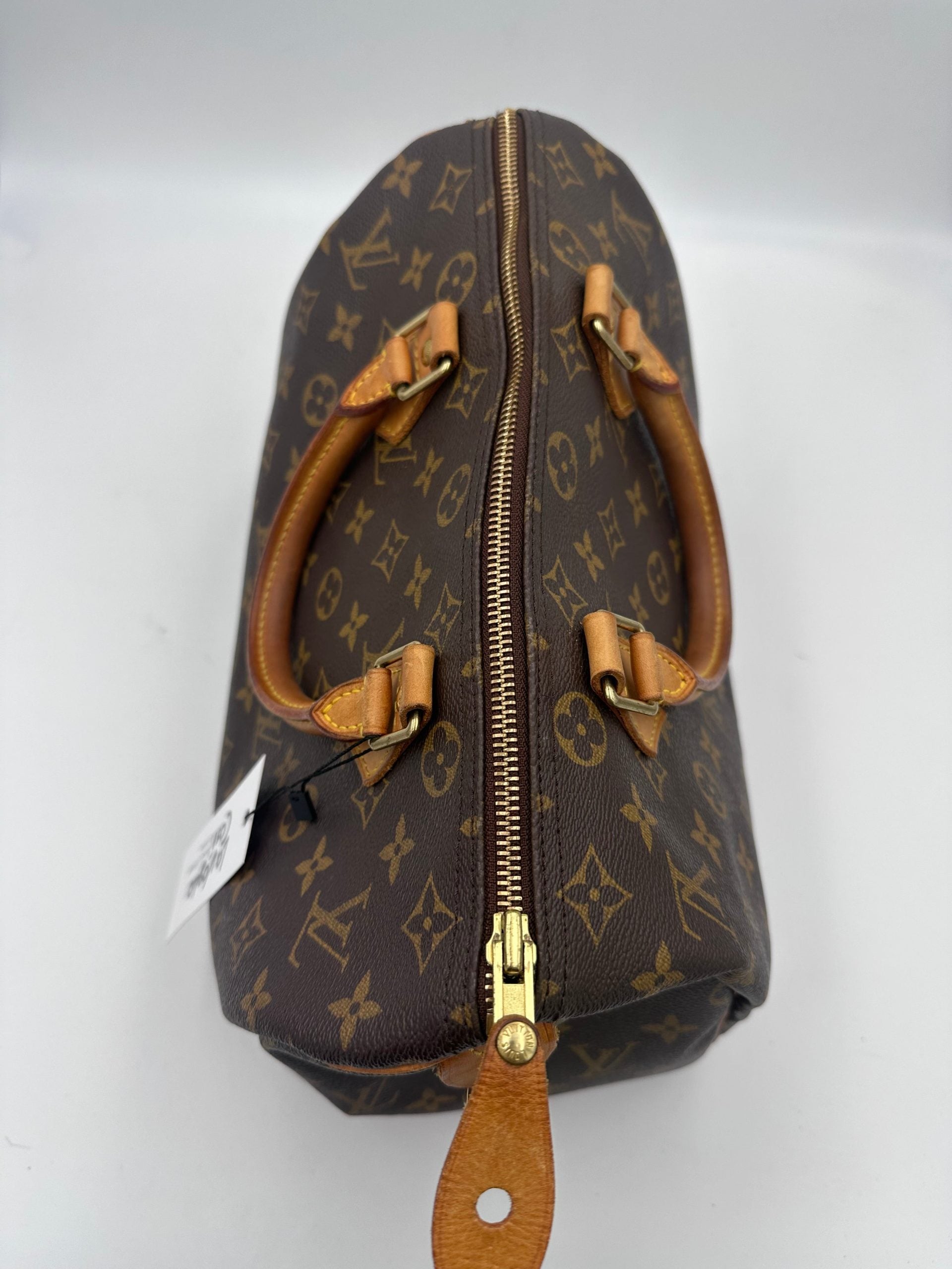 Louis Vuitton LOUIS VUITTON Speedy 30 Monogram Handbag