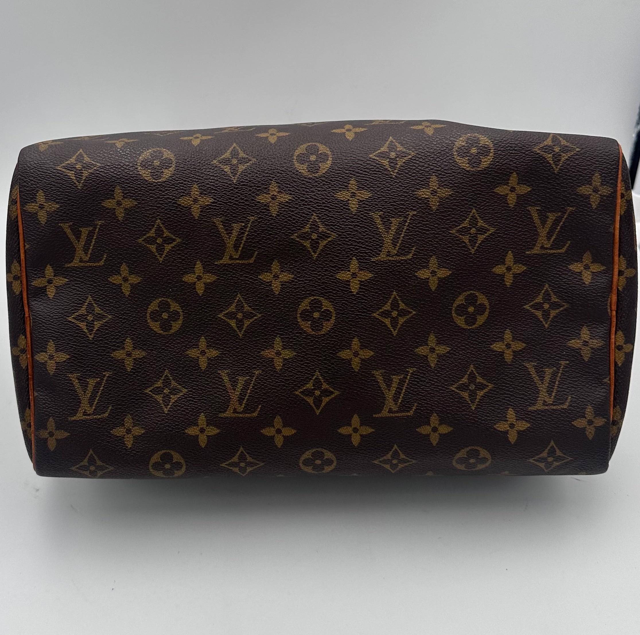 Louis Vuitton LOUIS VUITTON Speedy 30 Monogram Handbag