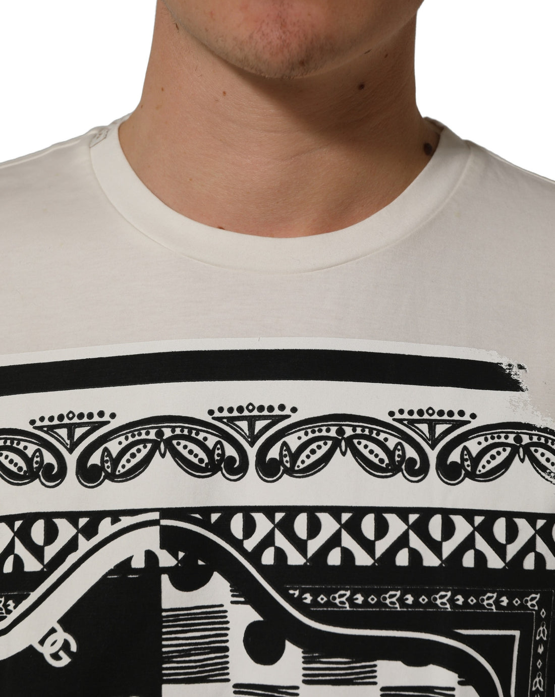 Dolce & Gabbana White Bandana Print Cotton Crew Neck T-shirt