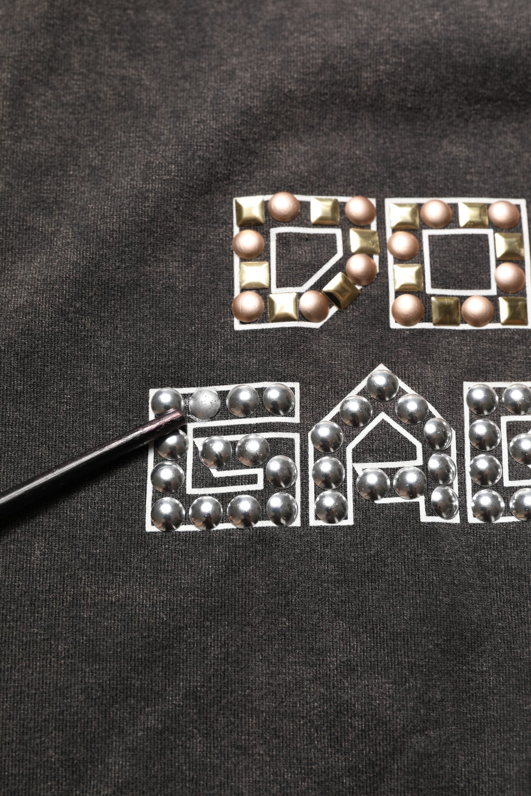 Dolce & Gabbana Gray Cotton Logo Stud Embellished T-shirt