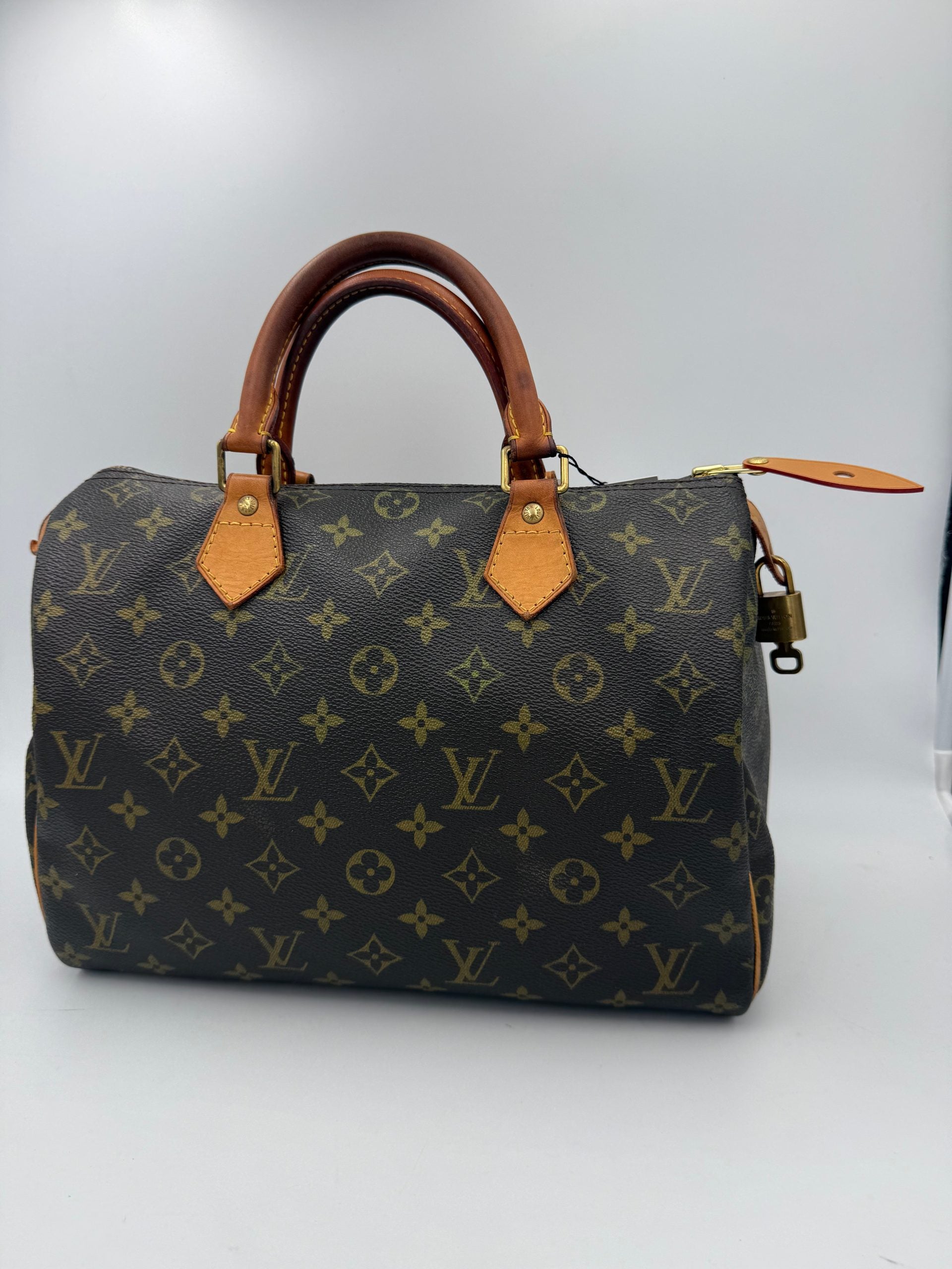 Louis Vuitton LOUIS VUITTON Speedy 30 Monogram Handbag