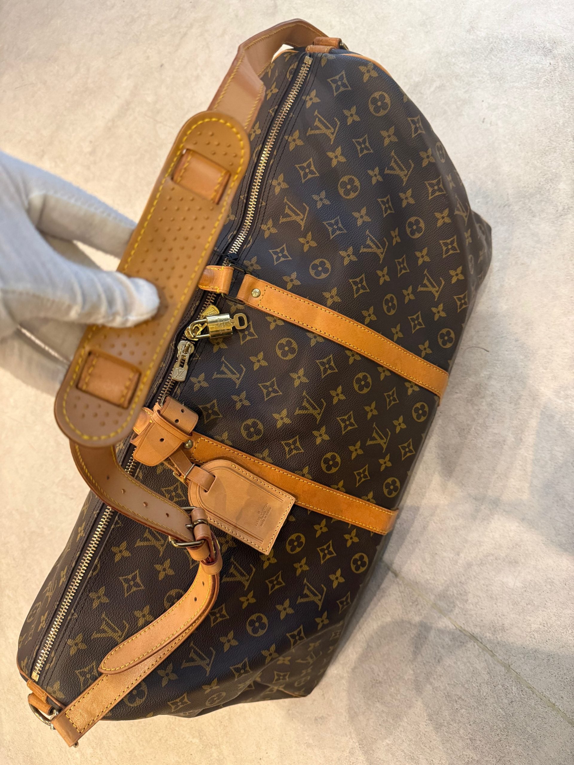Louis Vuitton LOUIS VUITTON KEEPALL 60 Monogram with Strap