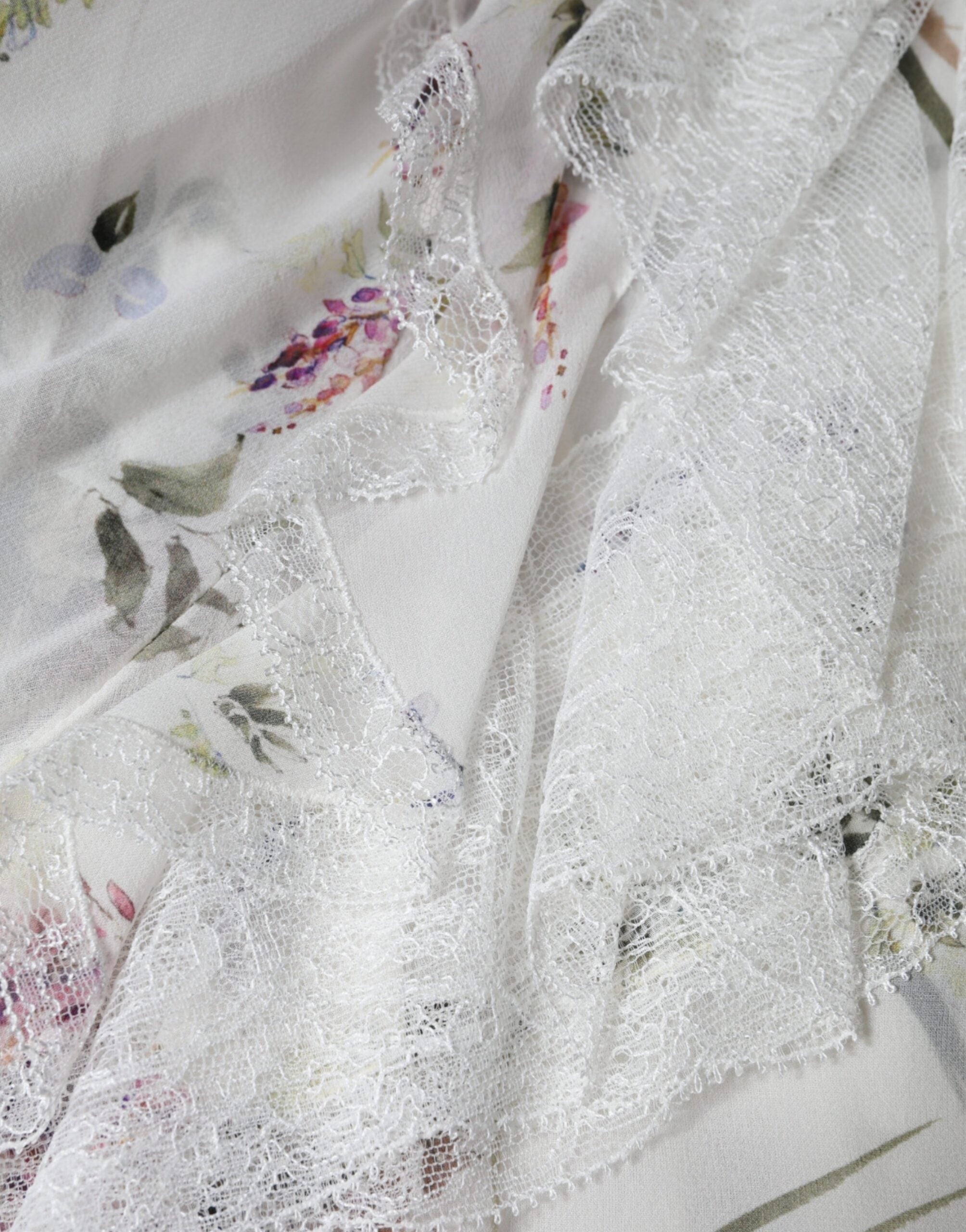 Ermanno Scervino White Floral Ruffles Lace Long Sleeves Maxi Dress