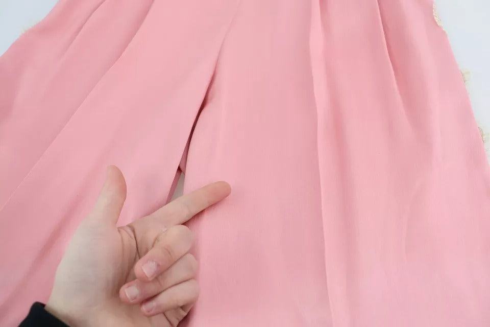 Roze zijden satijnen wide leg broek met kanten boorden