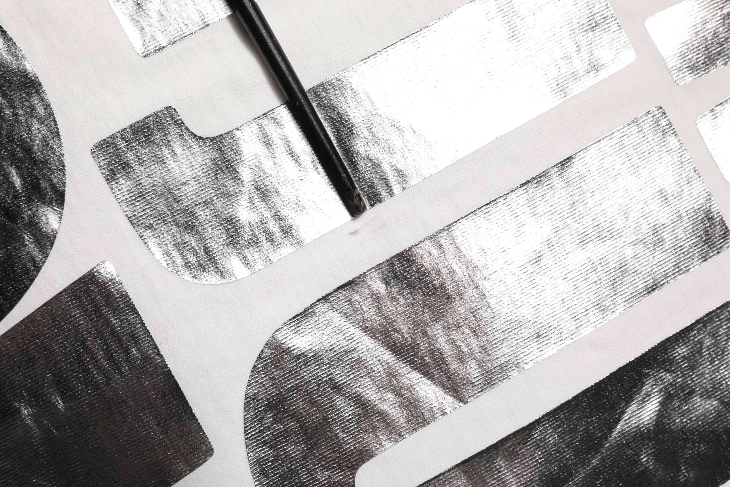 Wit katoenen T-shirt met ronde hals en metallic print