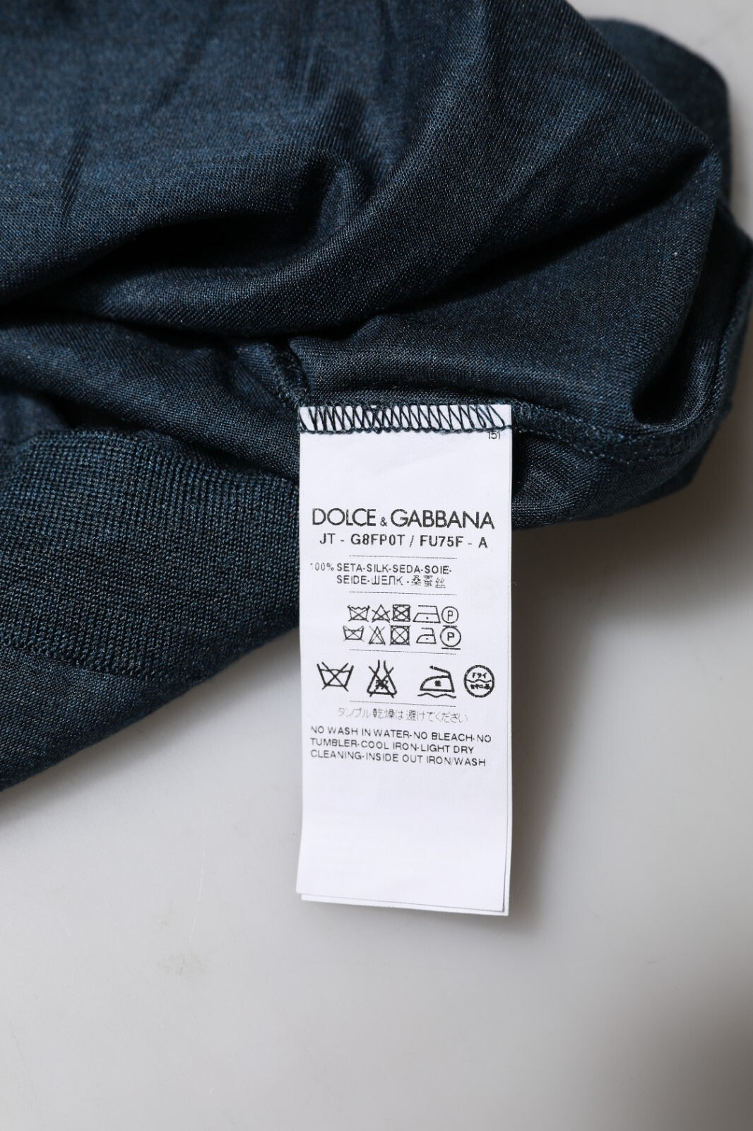 Donkerblauw Zijden T-shirt met Ronde Hals en Korte Mouwen
