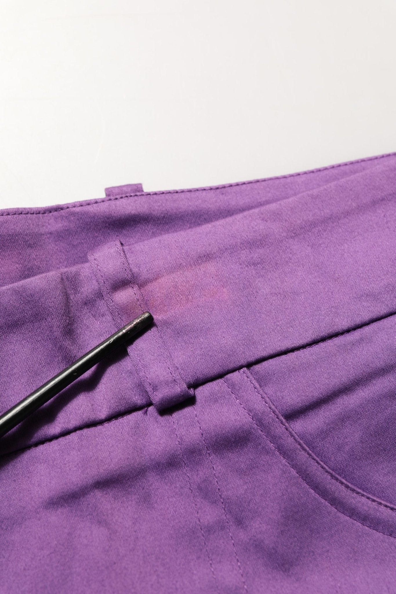 BENCIVENGA Violet Cotton Stretch High Waist Cropped Trouser Pants - RIMODA
