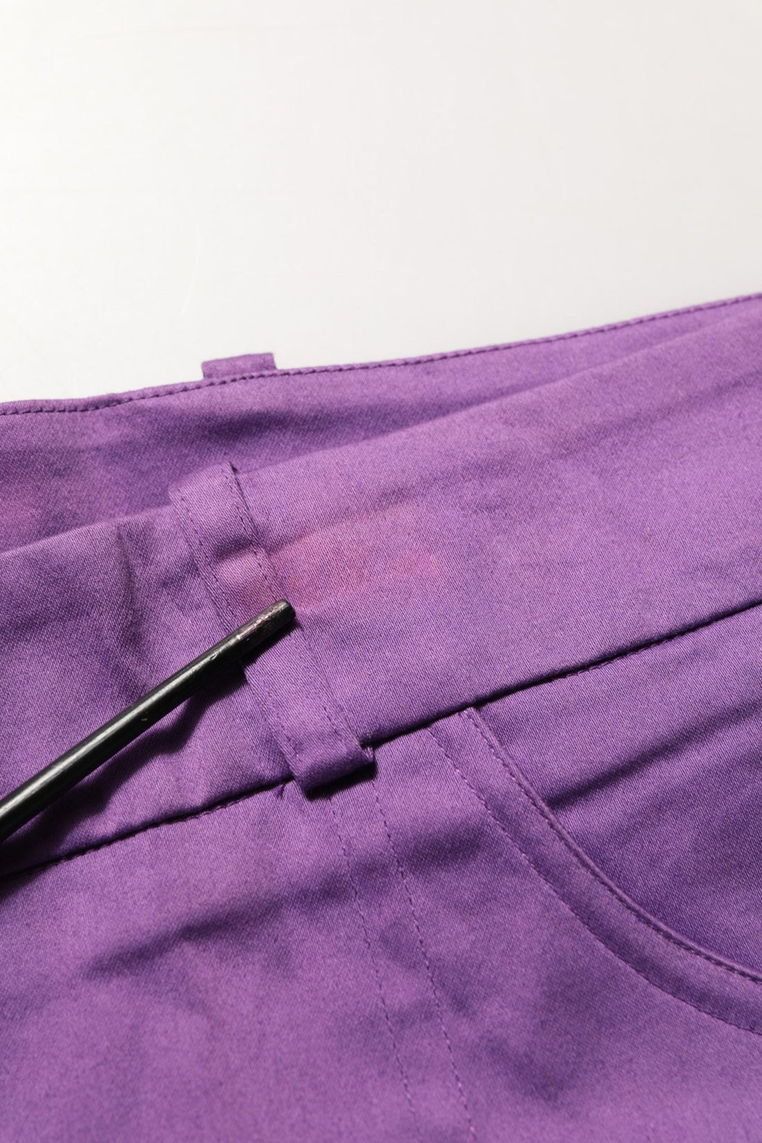 BENCIVENGA Violet Cotton Stretch High Waist Cropped Trouser Pants - RIMODA