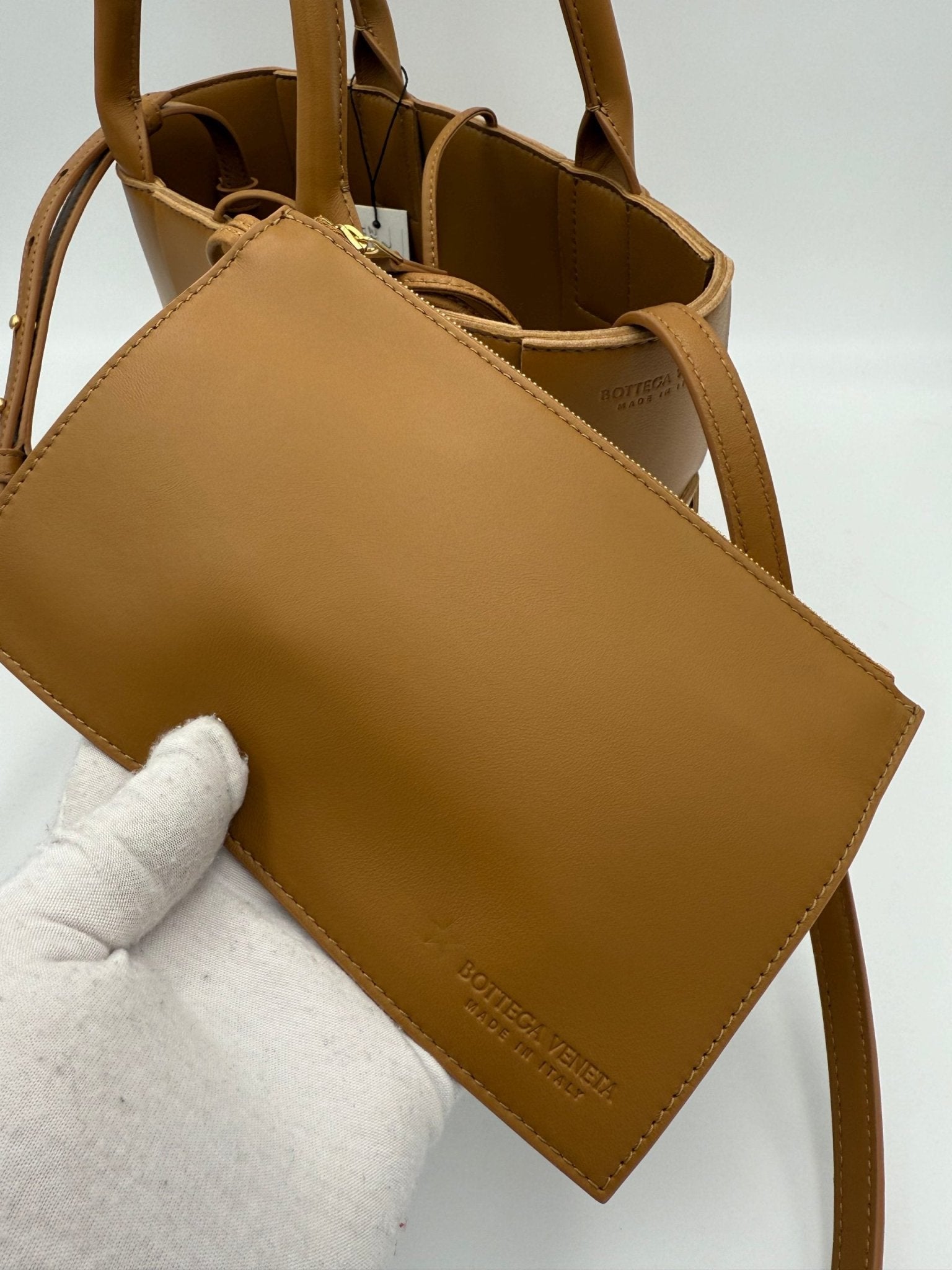 Bottega Veneta BOTTEGA VENETA ARCO Shoulder Bag - RIMODA