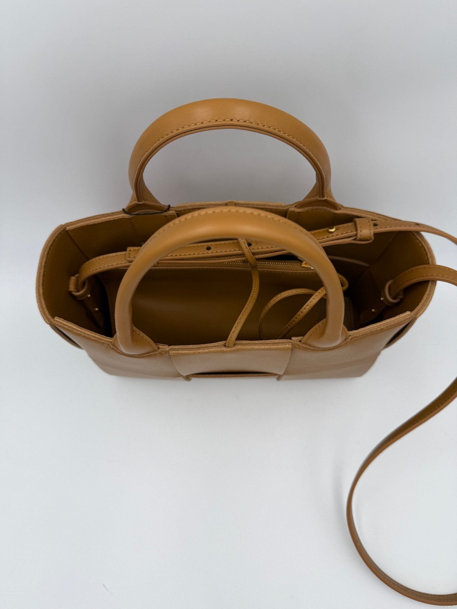 Bottega Veneta BOTTEGA VENETA ARCO Shoulder Bag - RIMODA
