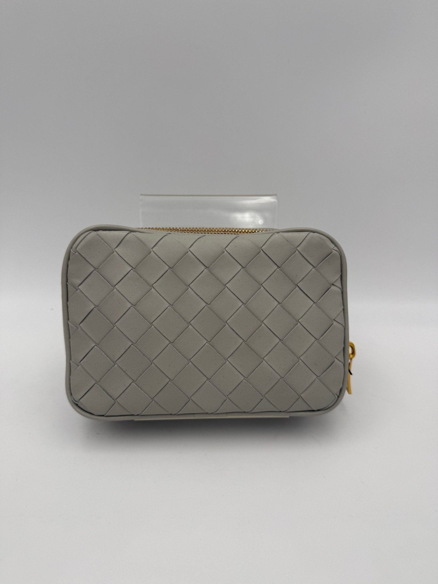 Bottega Veneta BOTTEGA VENETA Intrecciato Clutch - RIMODA