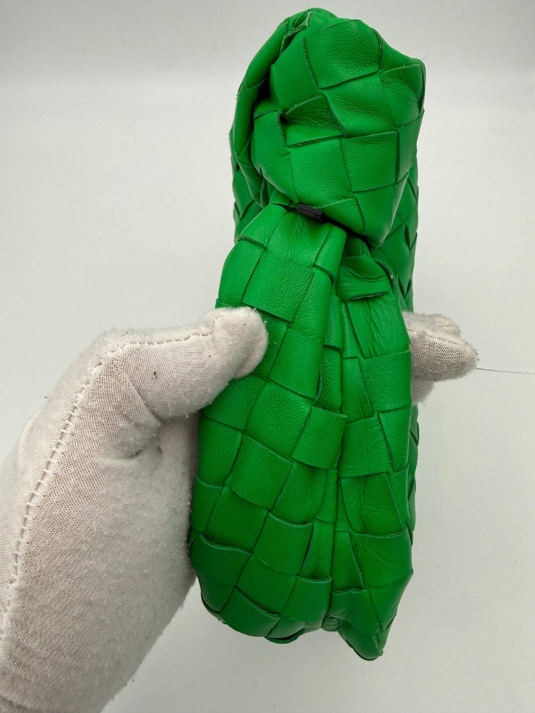 Bottega Veneta BOTTEGA VENETA JODIE MINI Green Handbag - RIMODA