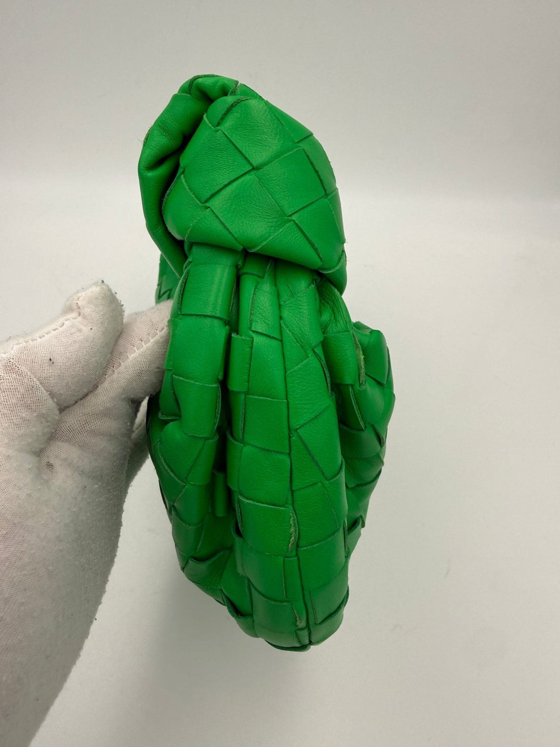 Bottega Veneta BOTTEGA VENETA JODIE MINI Green Handbag - RIMODA