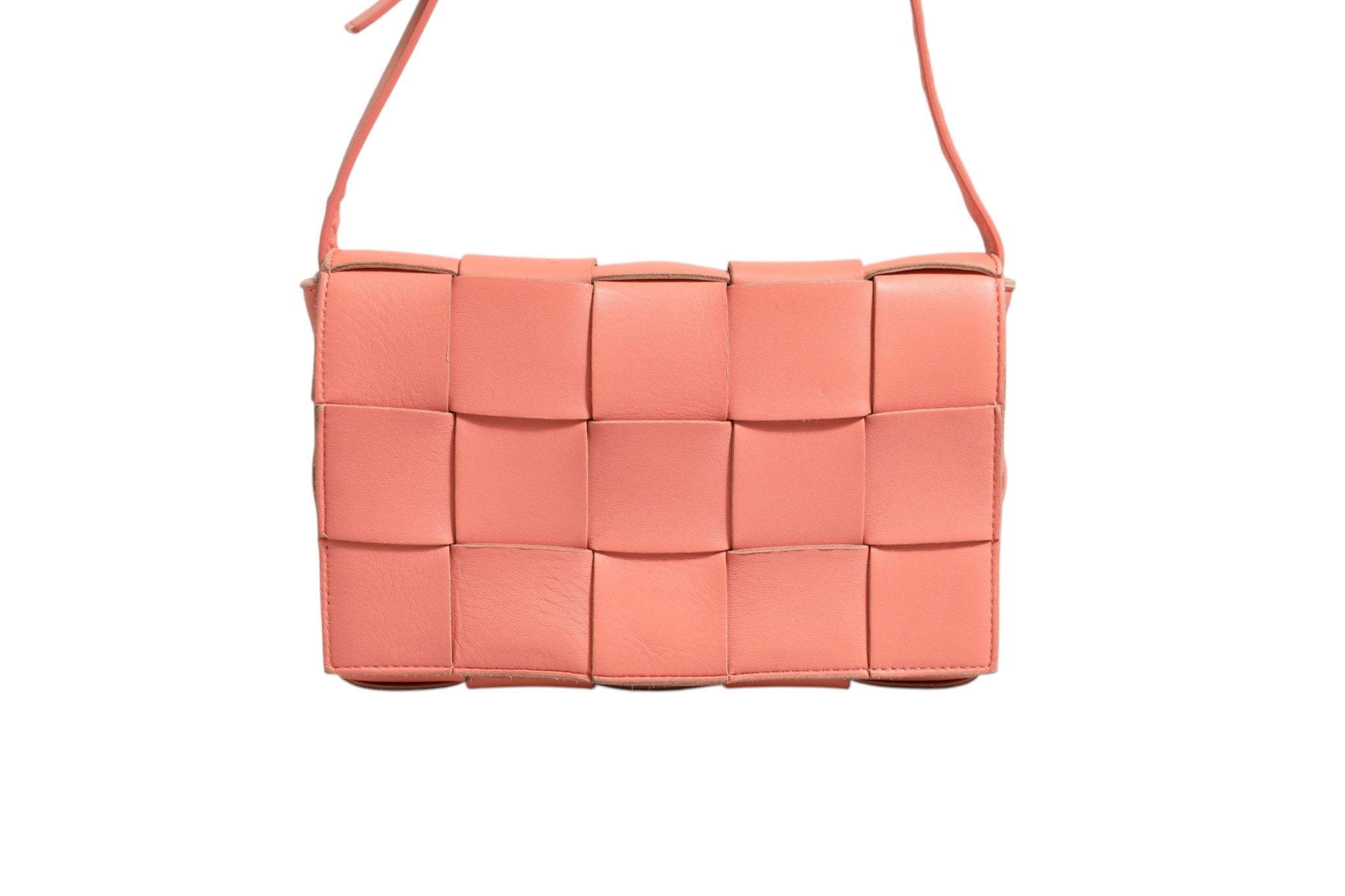 Bottega Veneta Lambskin Maxi Intrecciato Cassette Crossbody Bag - RIMODA