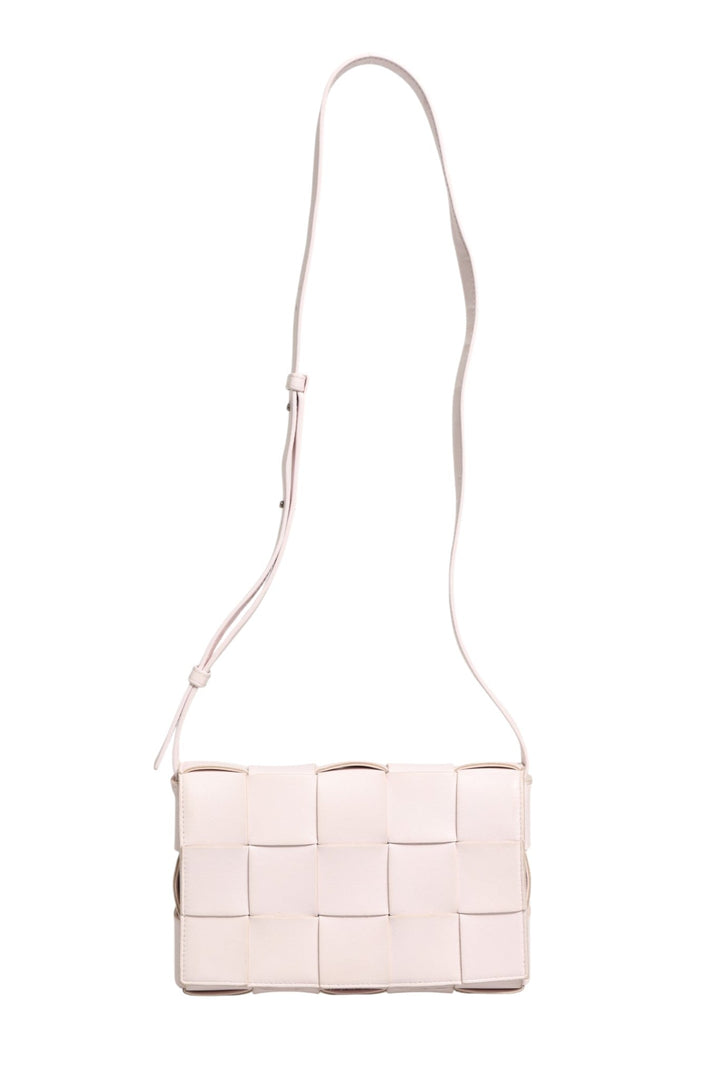 Bottega Veneta Pink Intrecciato Cassette Shoulder Bag - RIMODA