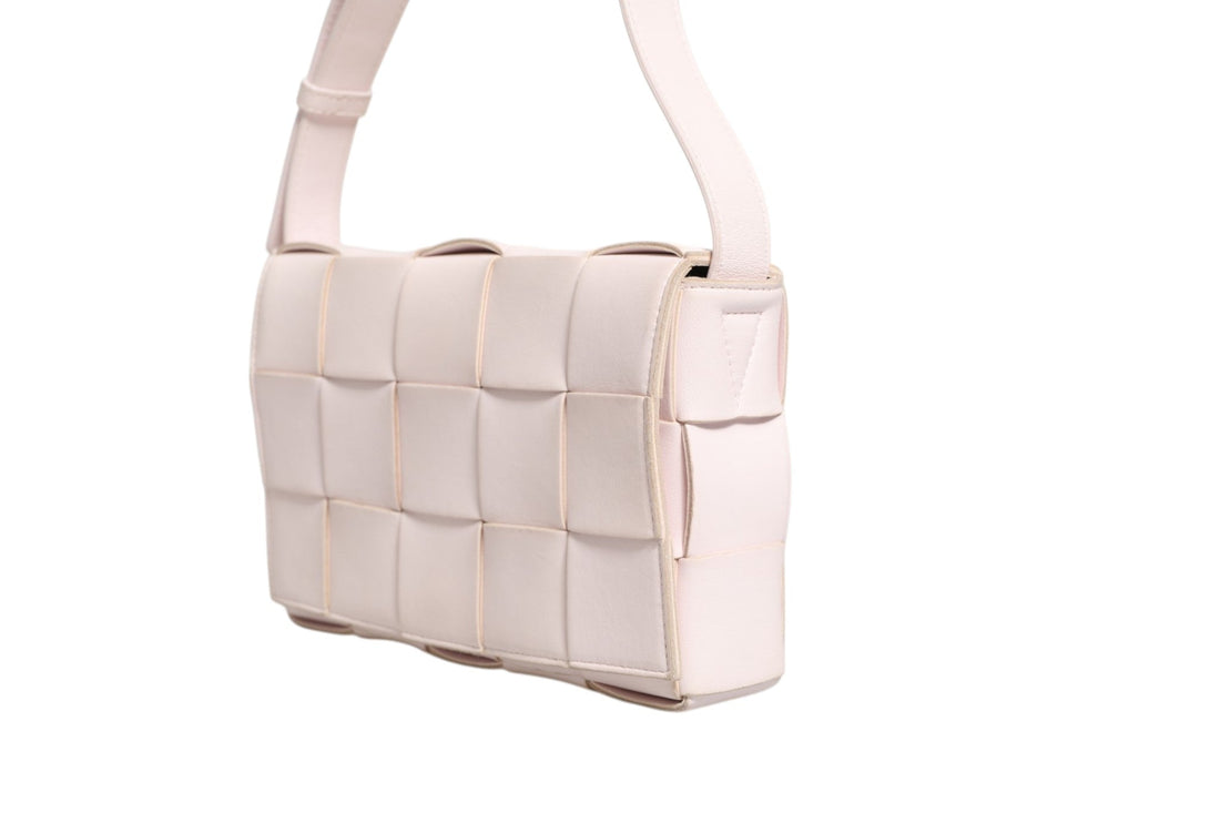 Bottega Veneta Pink Intrecciato Cassette Shoulder Bag - RIMODA