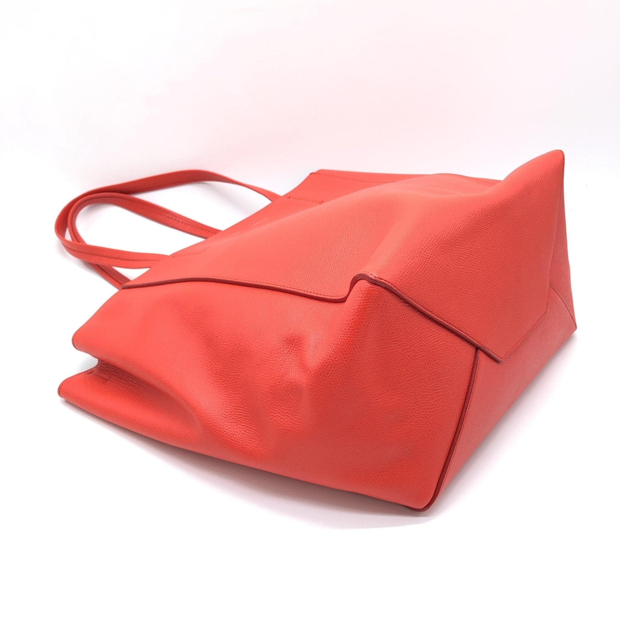 Celine Cabas Phantom Red Pebbled Leather Tote Bag - RIMODA