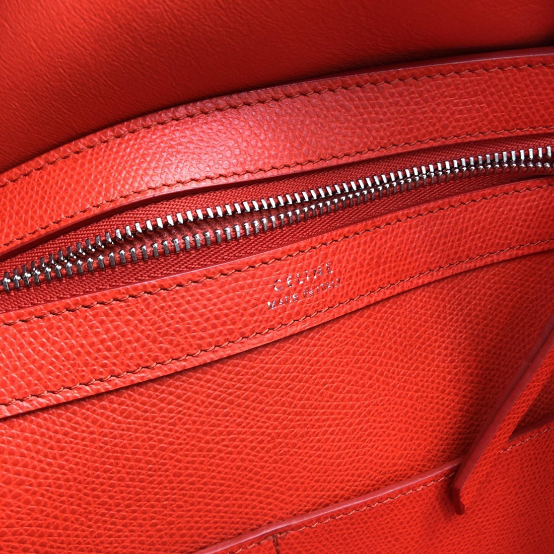 Celine Cabas Phantom Red Pebbled Leather Tote Bag - RIMODA