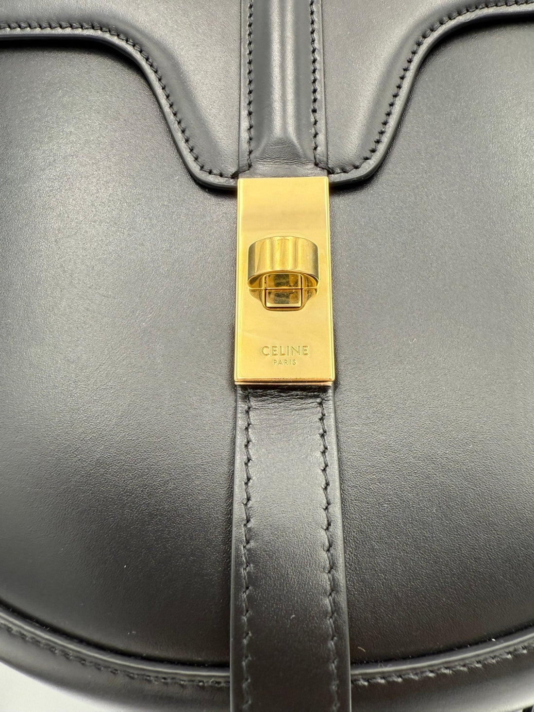Celine CELINE Sac 16 Besace Black Large Bag - RIMODA