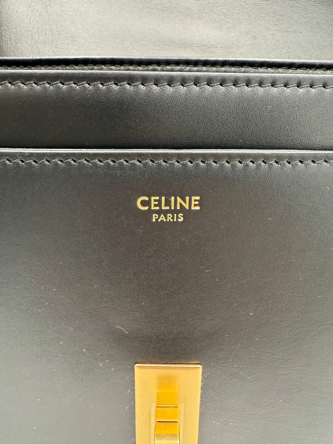 Celine CELINE Sac 16 Besace Black Large Bag - RIMODA