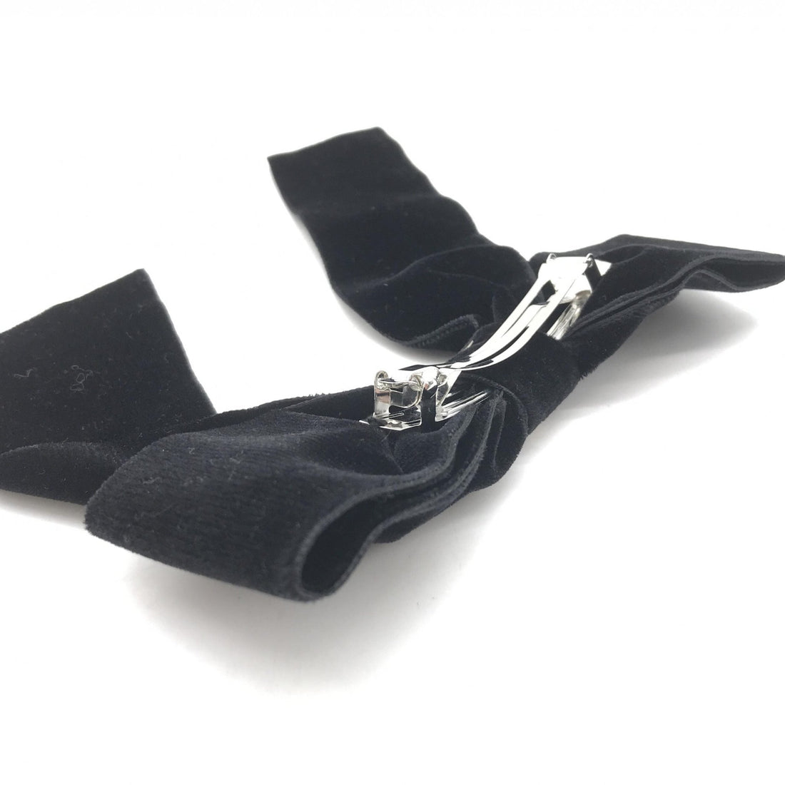 Chanel Black Velvet Bow Hair Accessory - RIMODA