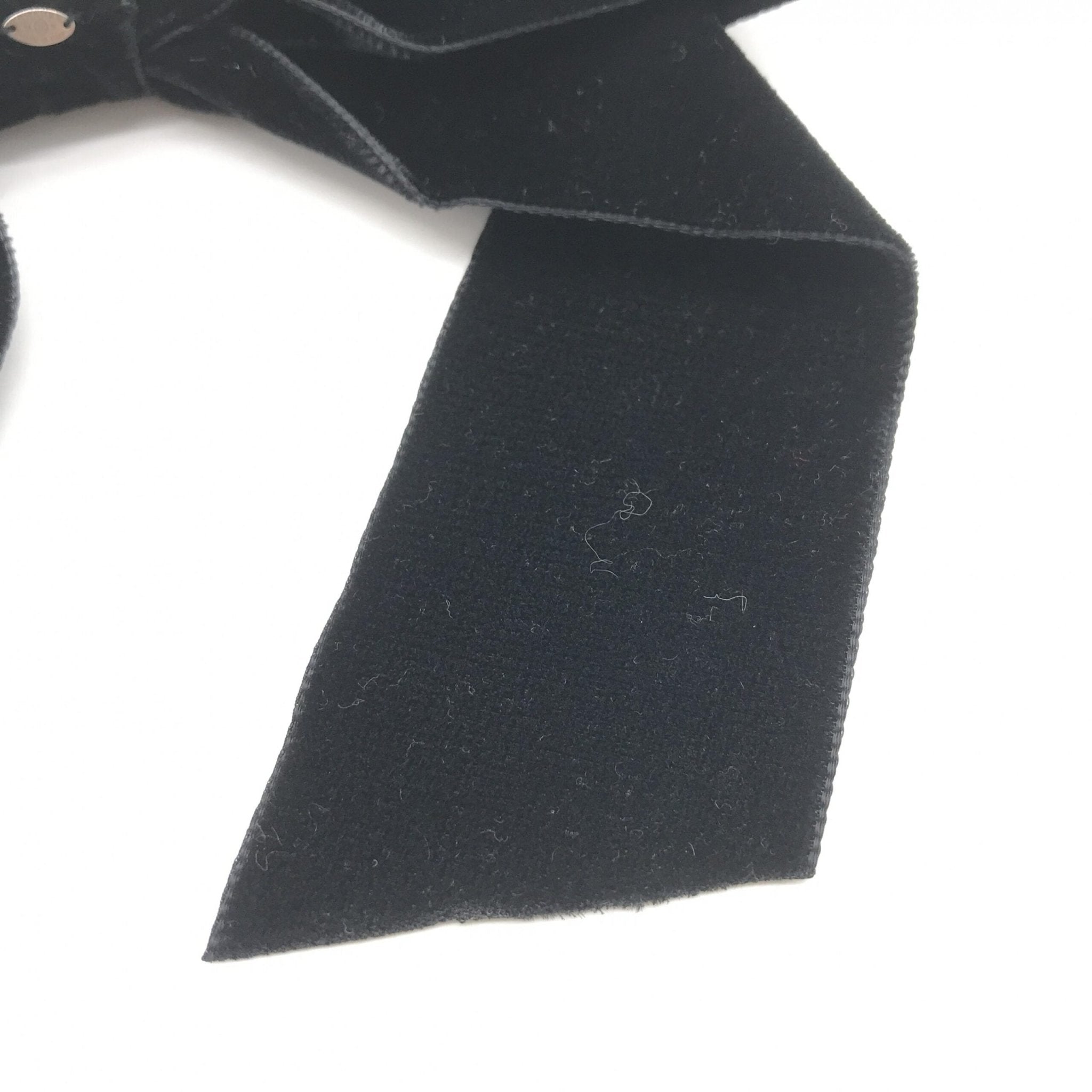 Chanel Black Velvet Bow Hair Accessory - RIMODA
