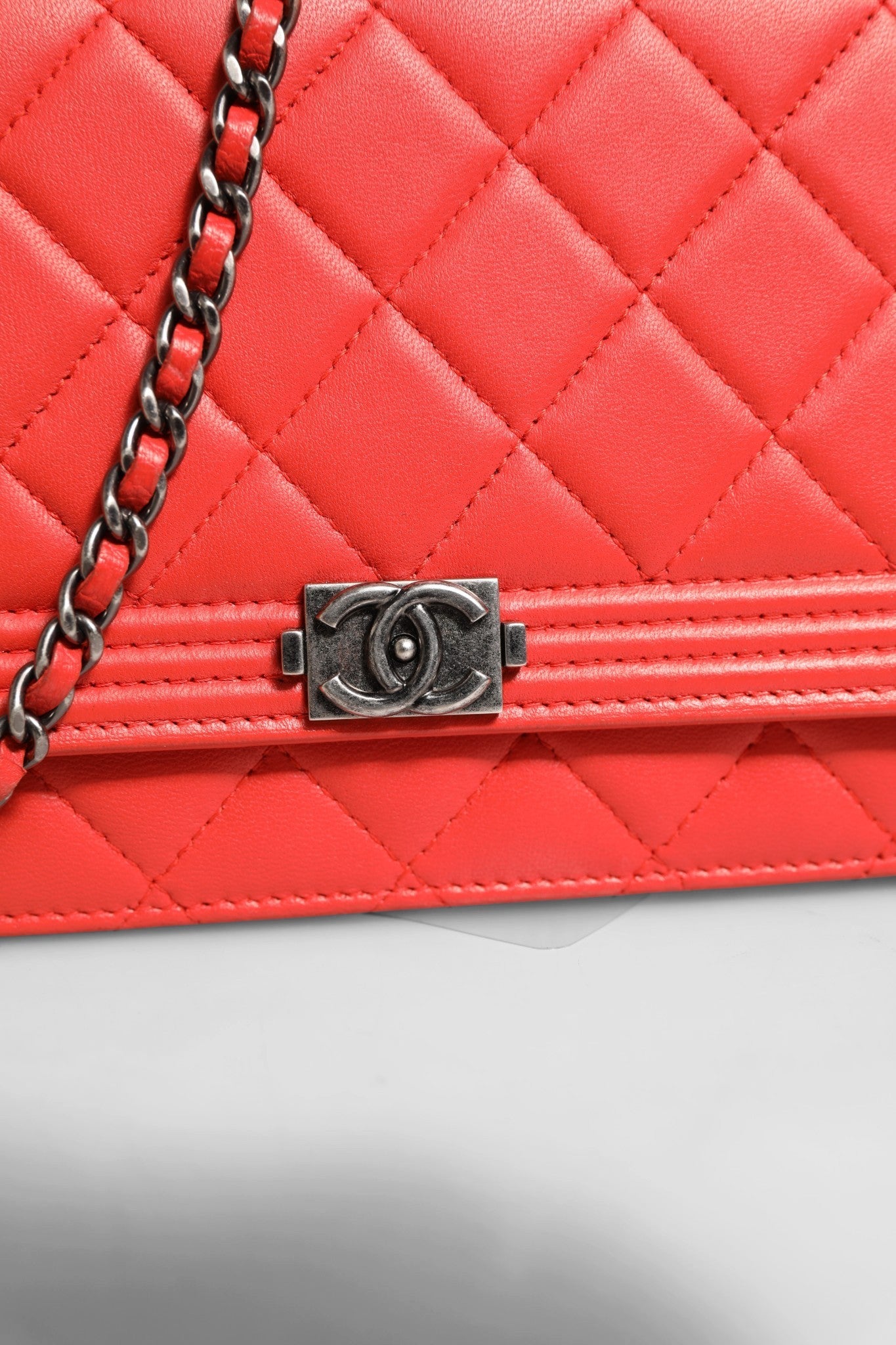 Chanel Boy Wallet on Chain Red Lambskin - RIMODA