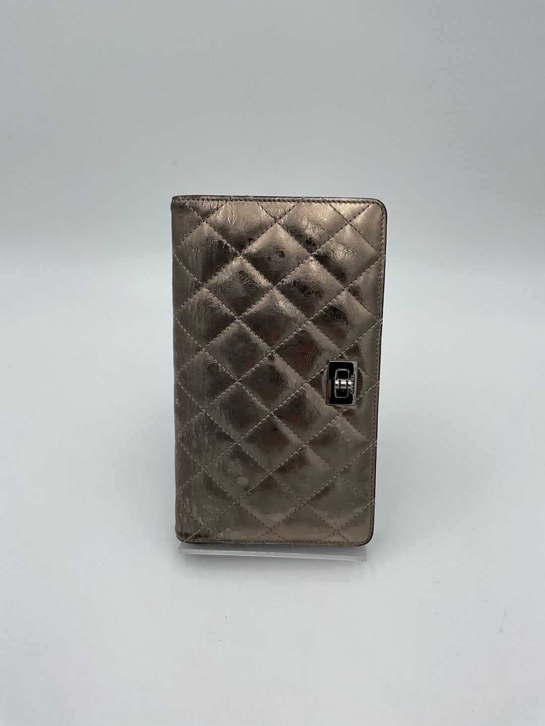 Chanel CHANEL Matèlassè Platinum Wallet - RIMODA