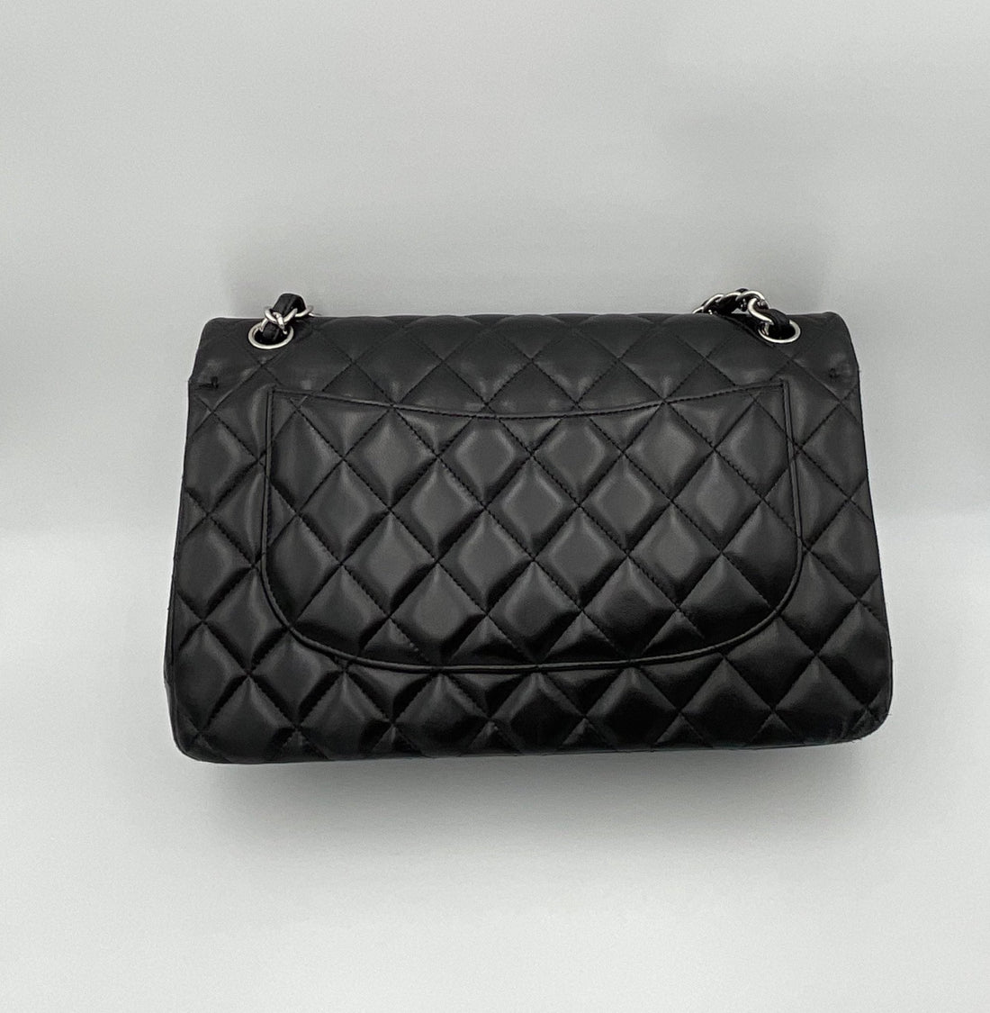 Chanel CHANEL Timeless Classique Jumbo Handbag - RIMODA