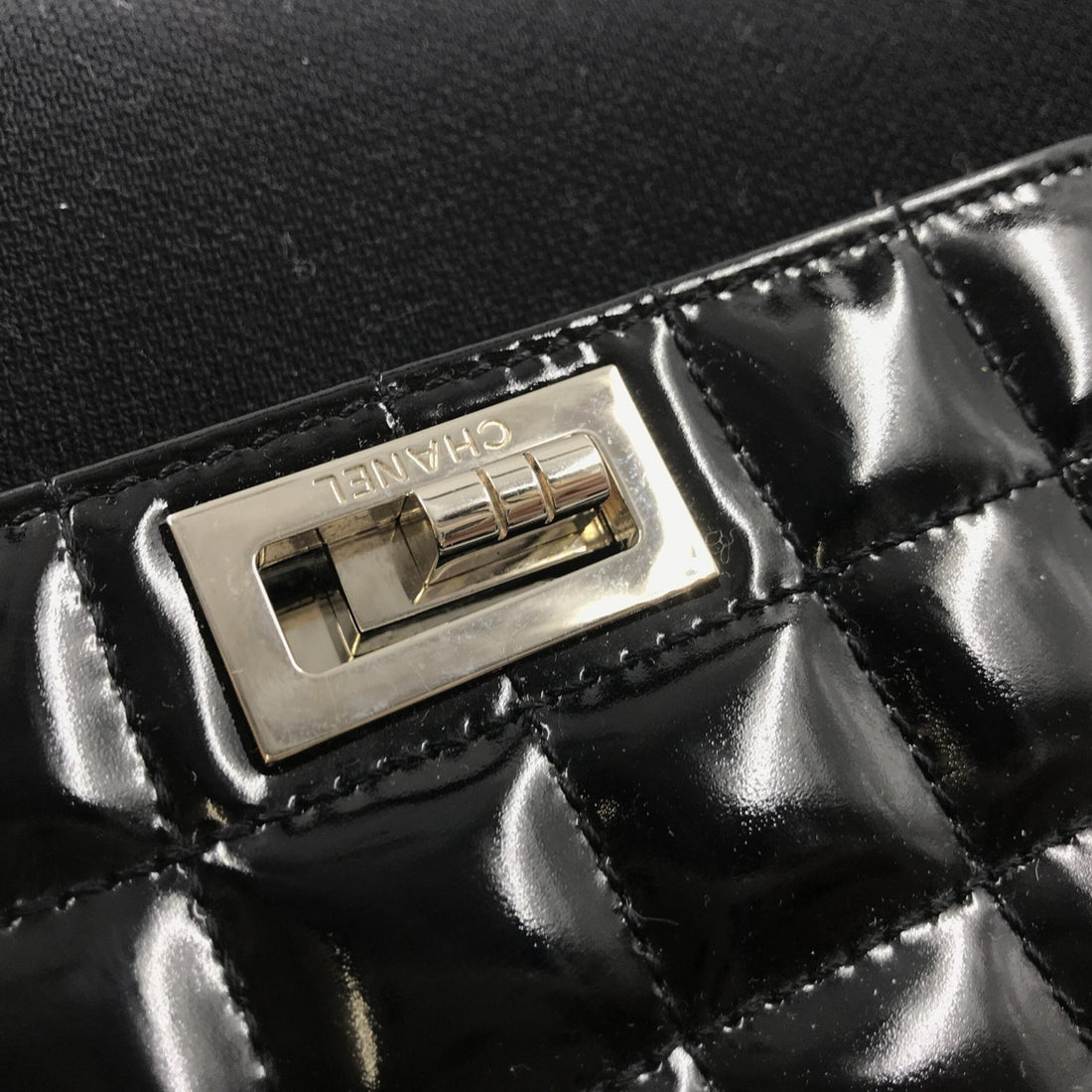 Chanel Chocolate Bar Patent Leather Shoulder Bag - RIMODA