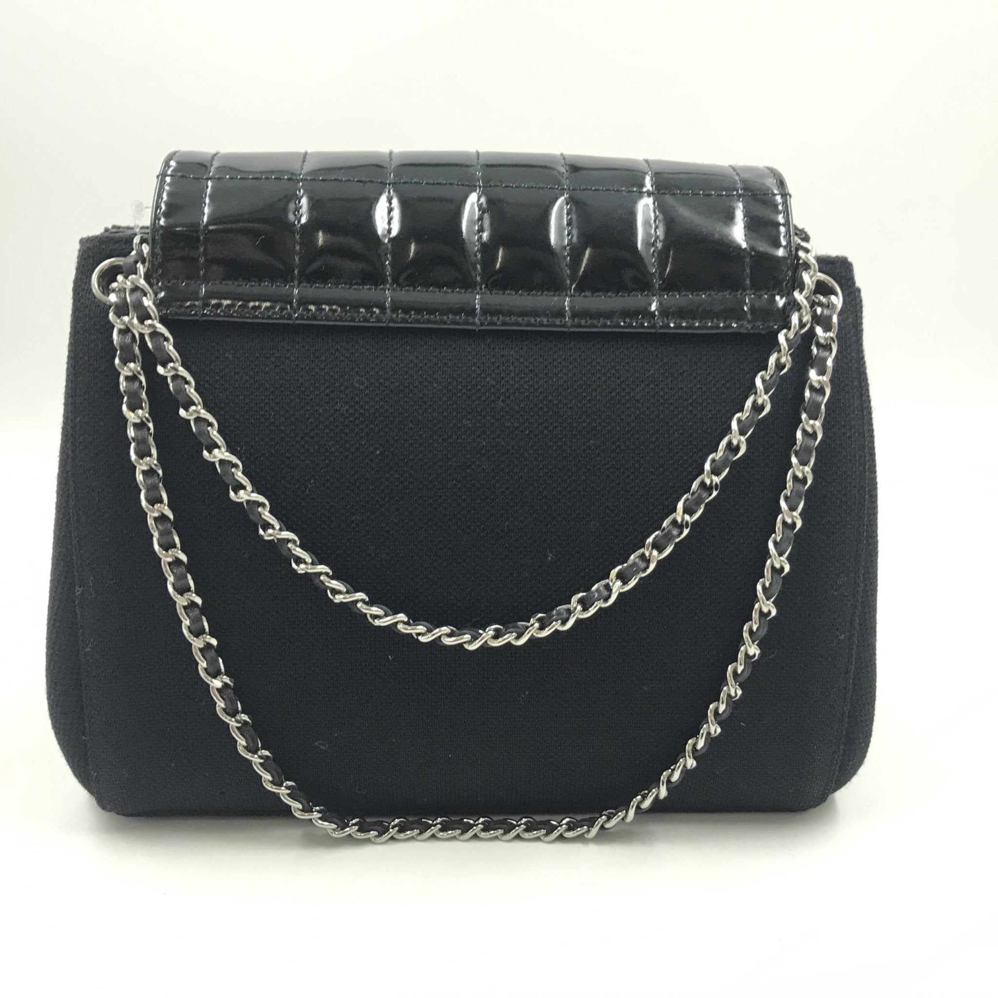 Chanel Chocolate Bar Patent Leather Shoulder Bag - RIMODA