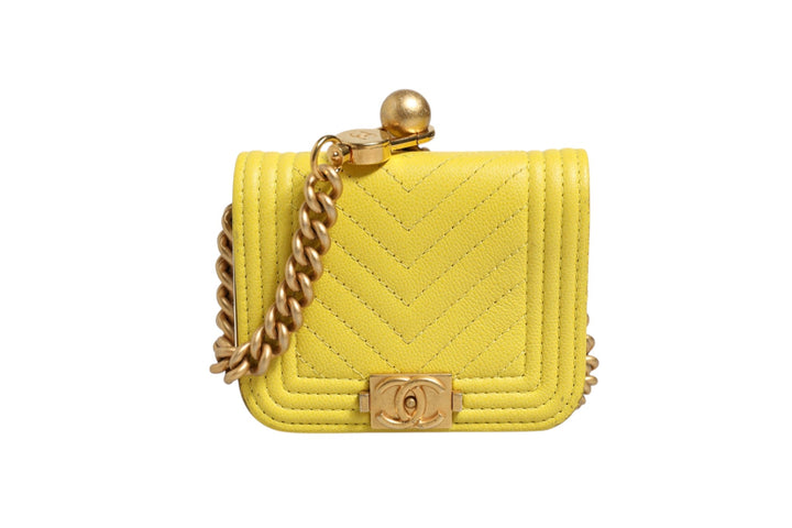 Chanel Crossbody Yellow Leather Bag - RIMODA