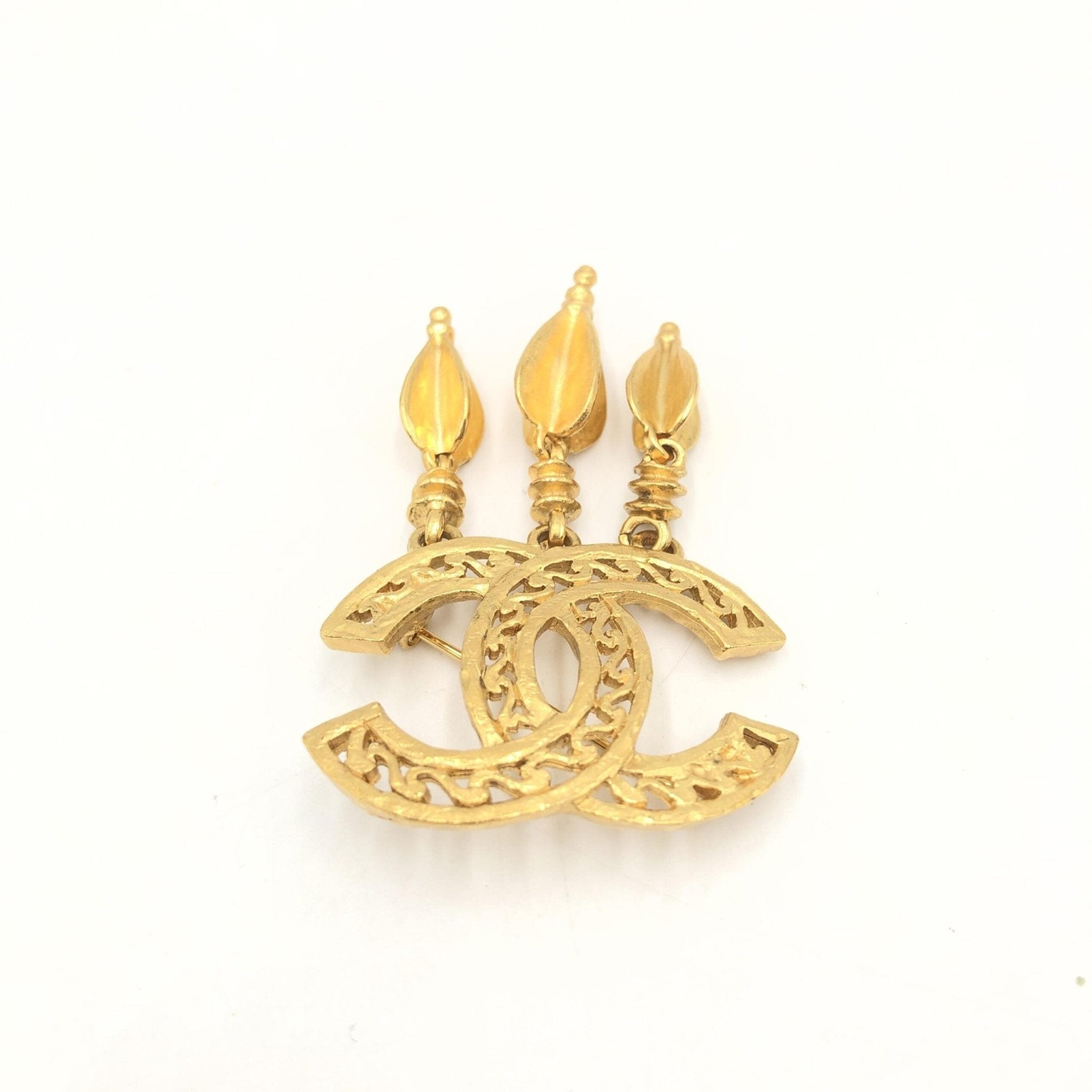 Chanel Gold Plated CC Logo Brooch - RIMODA