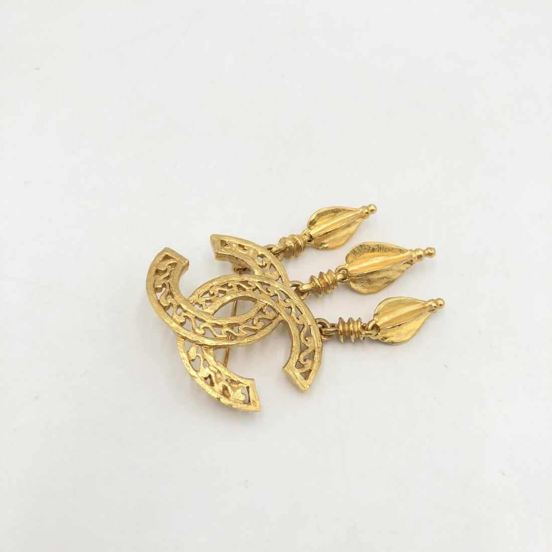 Chanel Gold Plated CC Logo Brooch - RIMODA