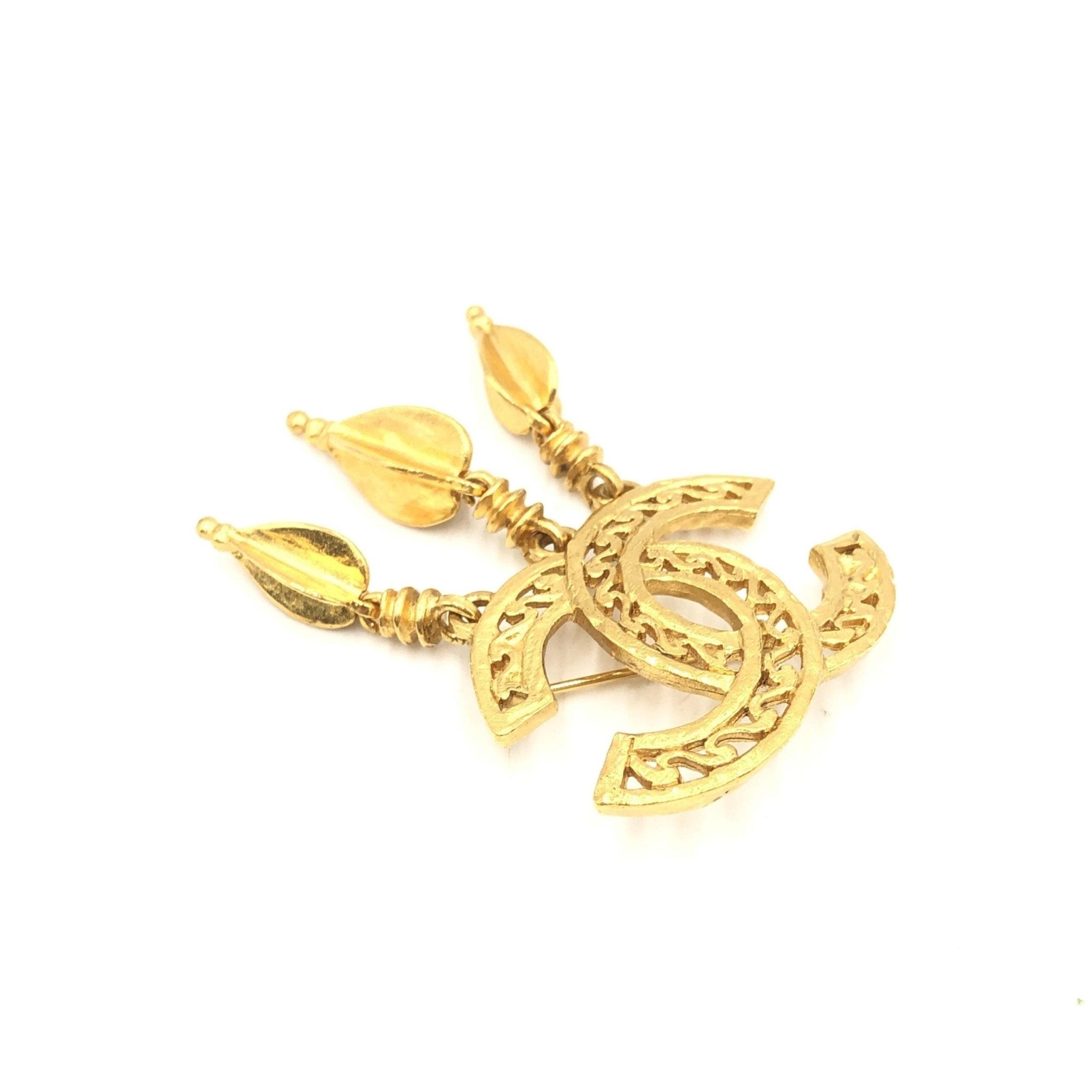 Chanel Gold Plated CC Logo Brooch - RIMODA