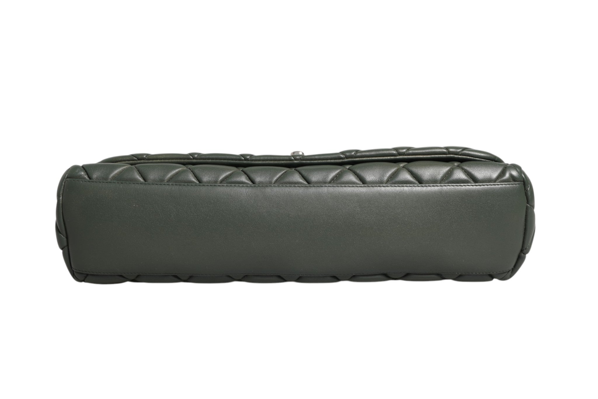 Chanel Quilted Lambskin Leather New Bubble Flap Bag - RIMODA