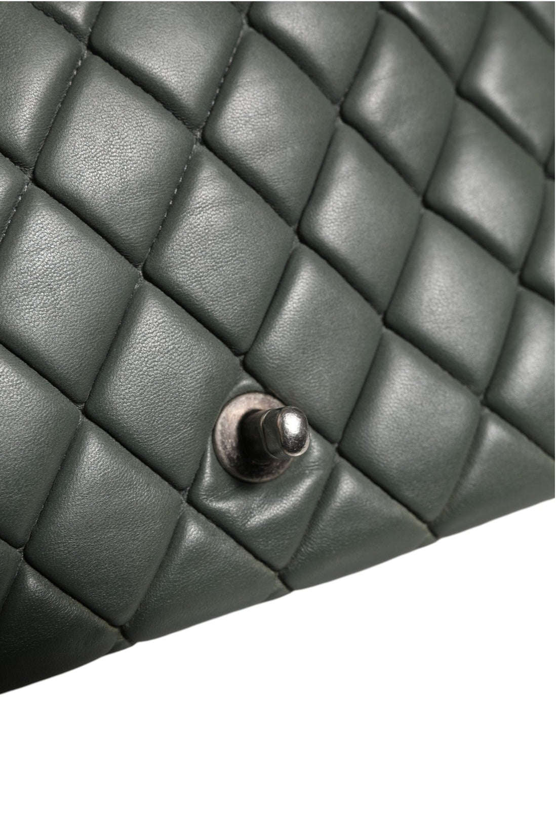 Chanel Quilted Lambskin Leather New Bubble Flap Bag - RIMODA