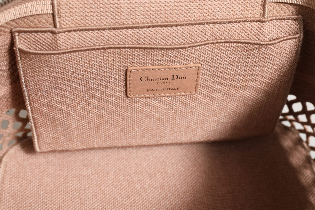 Christian Dior Mesh Embroidered Dior travel Vanity Case - RIMODA