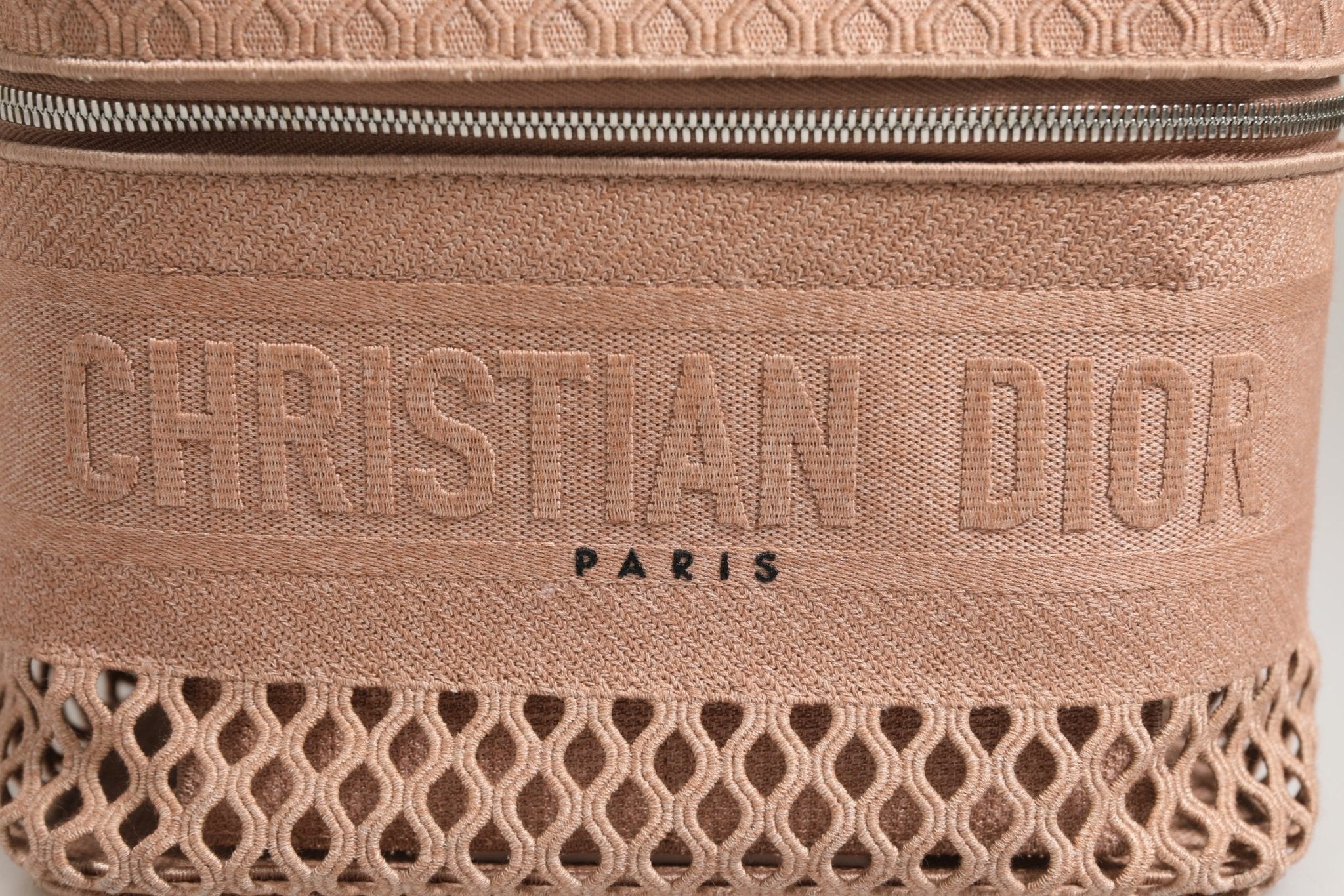Christian Dior Mesh Embroidered Dior travel Vanity Case - RIMODA