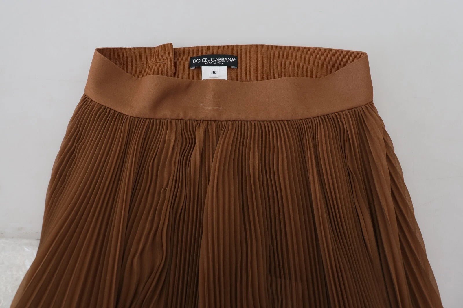 Dolce & Gabbana Beige Longuette Plisse Chiffon Midi Skirt - RIMODA
