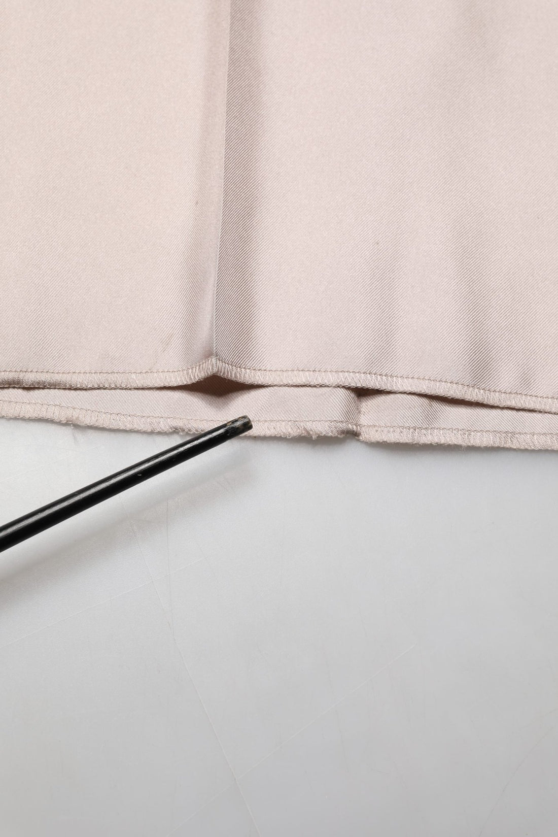 Dolce & Gabbana Beige Silk Straight Formal DressTrouser Pants - RIMODA