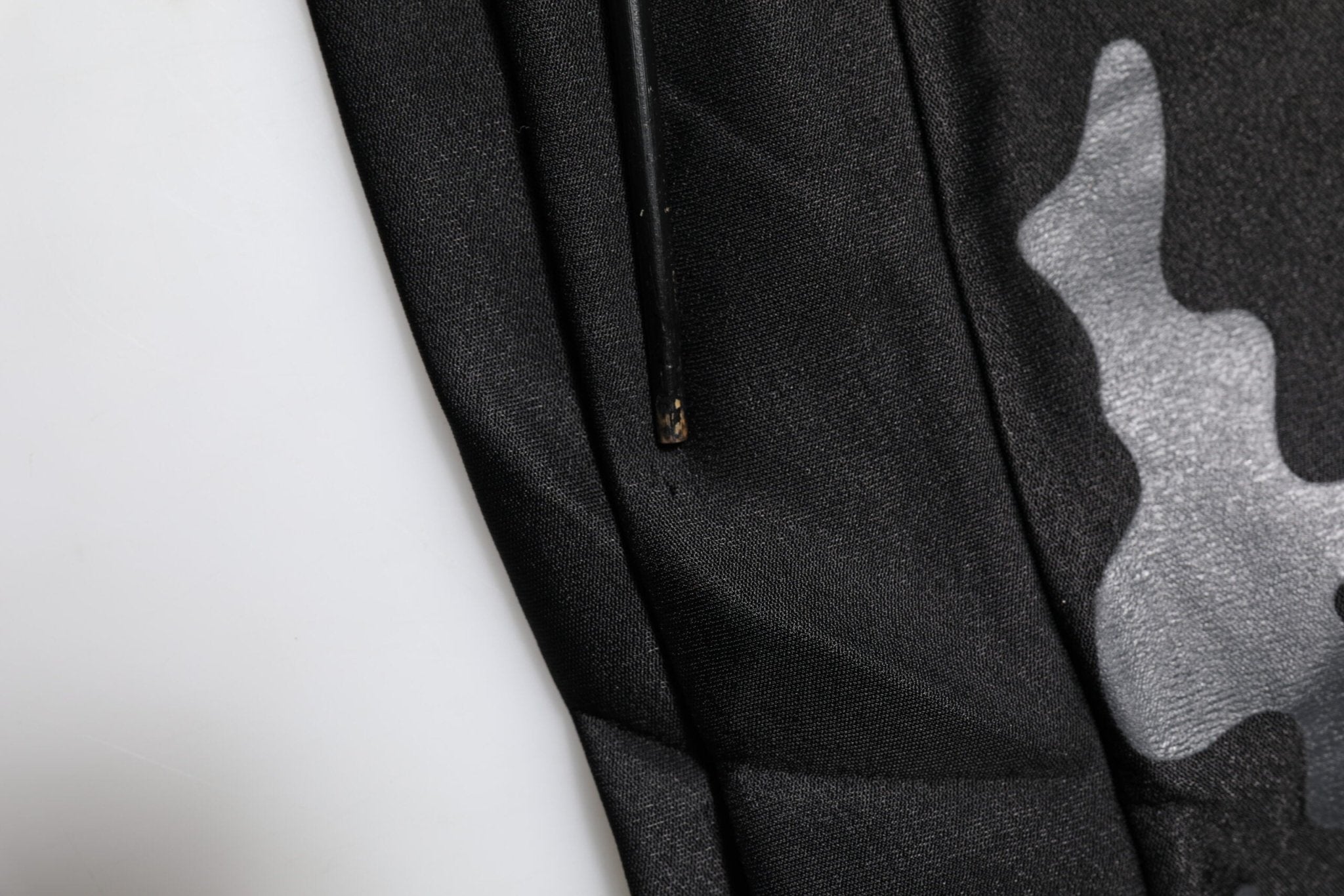 Dolce & Gabbana Black Camouflage Pullover Sweatshirt Sweater - RIMODA